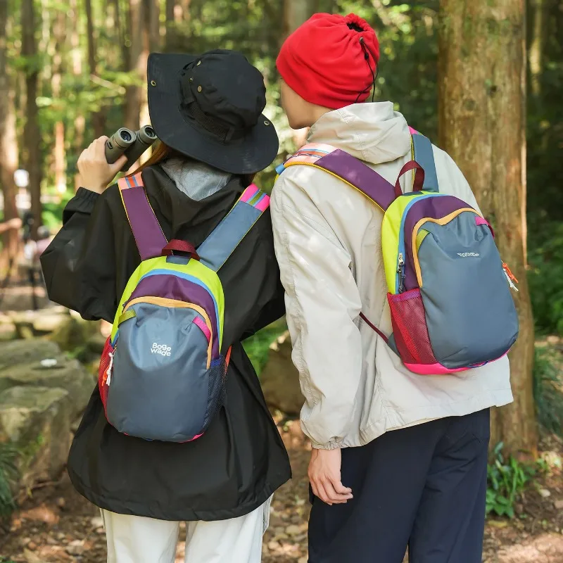 besrey hiking backpack Baby Carrier With Trekking Poles It comes with adjustable straps and stirrups to keep toddlers comfortable while on the go. How to Use a Baby