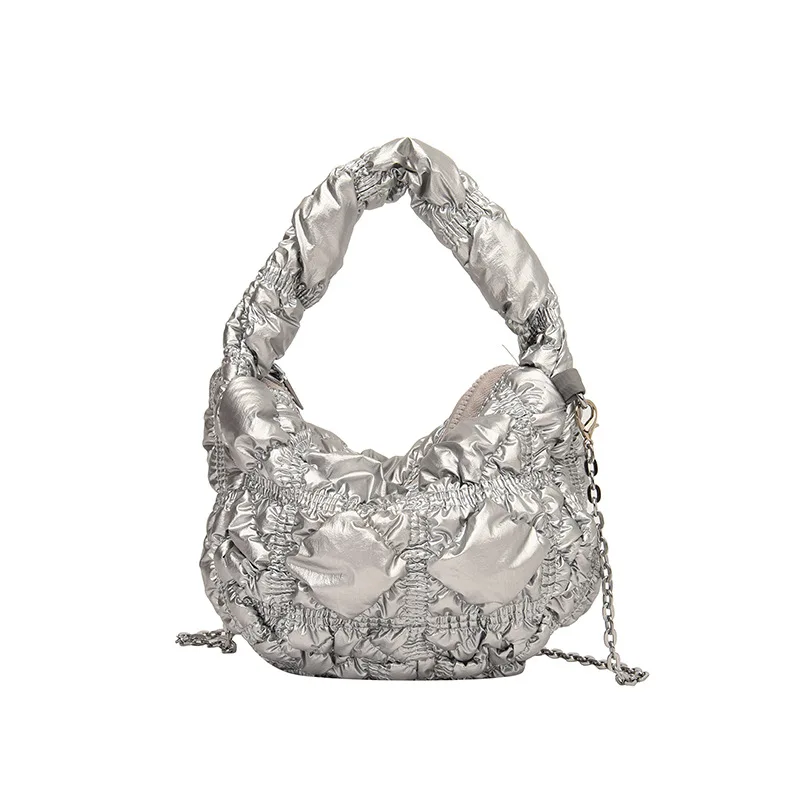 Mini Cute Soft Cloud Bag catena in metallo argento borsa Hobo da donna Y2K Girl 2023 Fashion Trend tasca riflettente con cerniera di colore chiaro