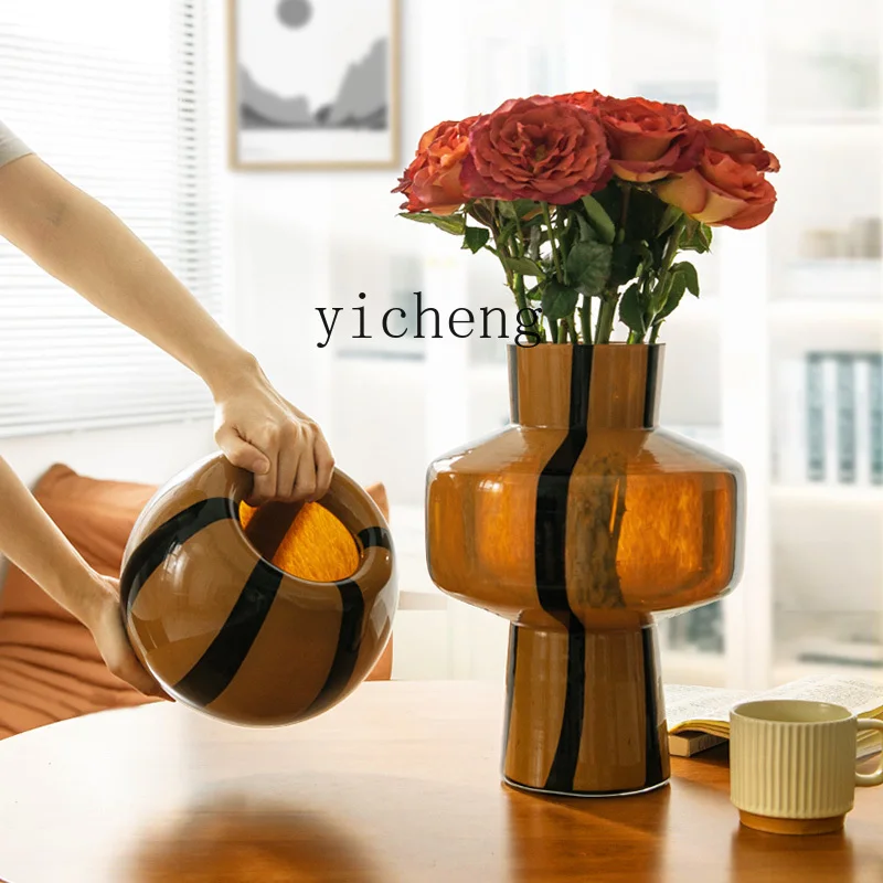

ZK European high-end atmosphere black brown striped apple glass living room dining table ornament hydroponic high-end decoration