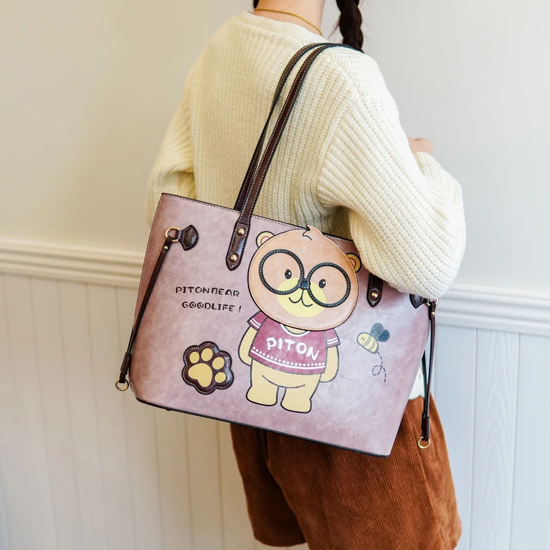 

Fashion shoulder bag big female winter 2024 cute bear Tote bag Luxury large capacity female bag Office worker commuter bag purse