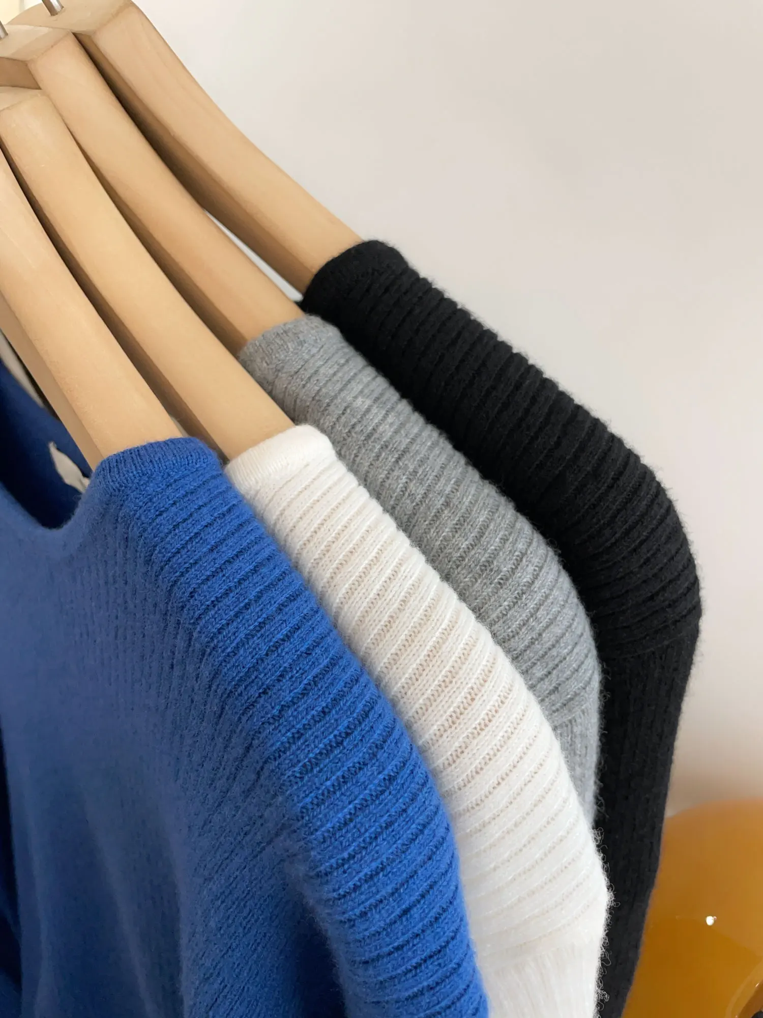 

Quali вязаный свитер, круглый, повседневный, облегающий, с длинным светом, женский модный сезон, осеннее новое поступление