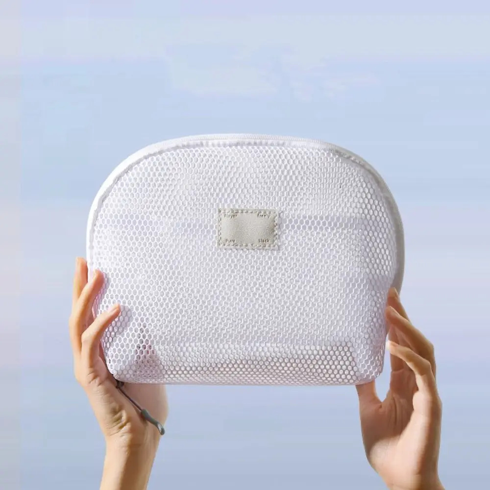 Borsa per trucco a rete a semicerchio con cerniera Borsa per cosmetici trasparente leggera Borsa per il lavaggio Borsa per rossetto Borsa da toilette per riporre i viaggi