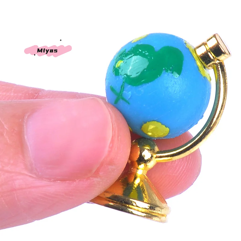 1Pc Dollhouse Miniature Rolling Globe 1/12 Mini Simulation Blue Alloy Rotatable Earth Global Doll House Decor Accessories