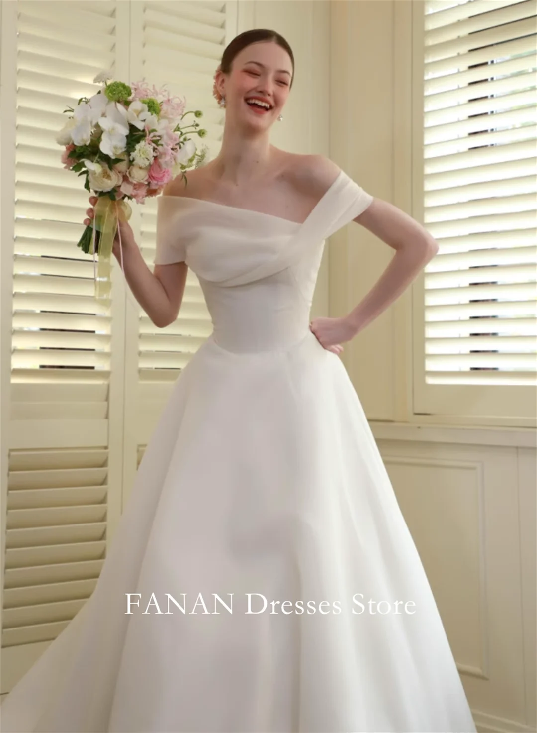 FANAN Off-Shoulder Korea Ivory A-Line Backless Wedding Dresses 웨딩드레스 Organza Sleeveless Customized Pretty  Bride Gowns Plus Size