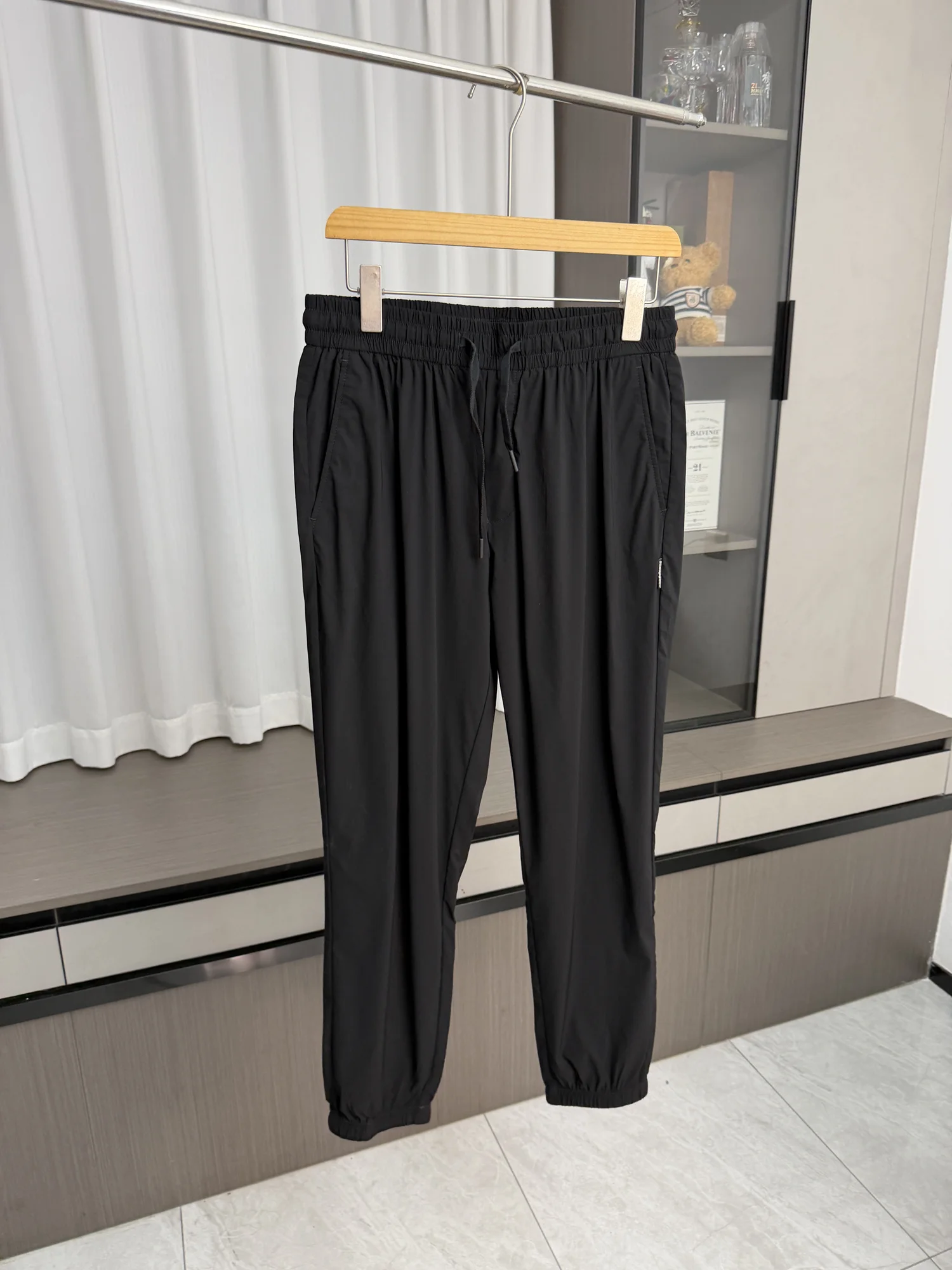 Cool Breathable Ice Silk Straight Leg Casual Pants Men's Summer Elastic Comfortable Quick Dry Casual Trousers Trendy