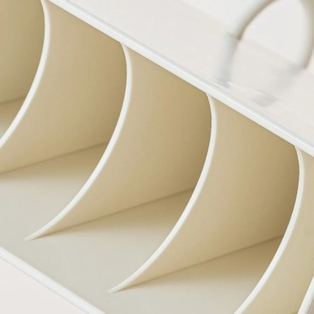 Plastic 2026 Desktop Calendar Cartoon Cat Pattern Standing Flip Calendar Stable Base Portable Daily Planner Office