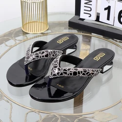 flip-flops 2023 summer wear clip toe low heel rhinestone women's slippers fashion Flat-bottomed plus size Joker women's shoes