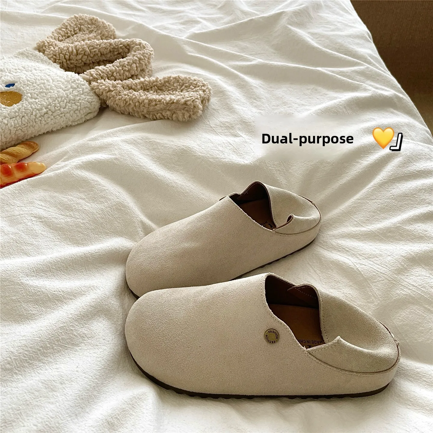 

Two-Way Wearable Slip-On Women's Sandals Breathable Outdoor Slippers Anti-Slip Comfortable Fashionable Slippers