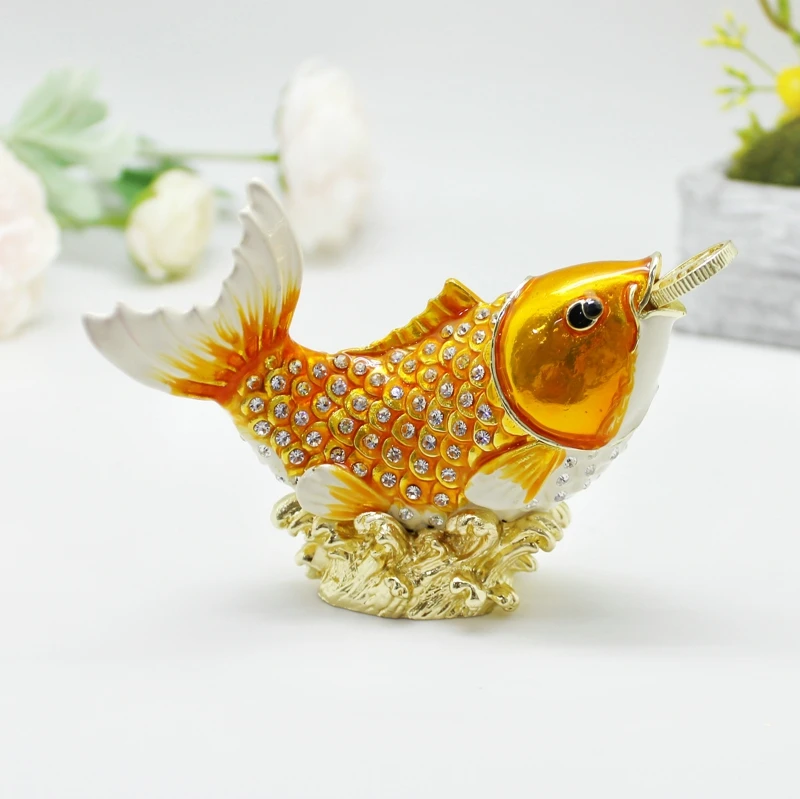 

SHINNYGIFTS Hinged Enamel Hand Painted Fish Trinket Box Animal Jewelry Organizer for Rings And Earrings Home Decor Gift
