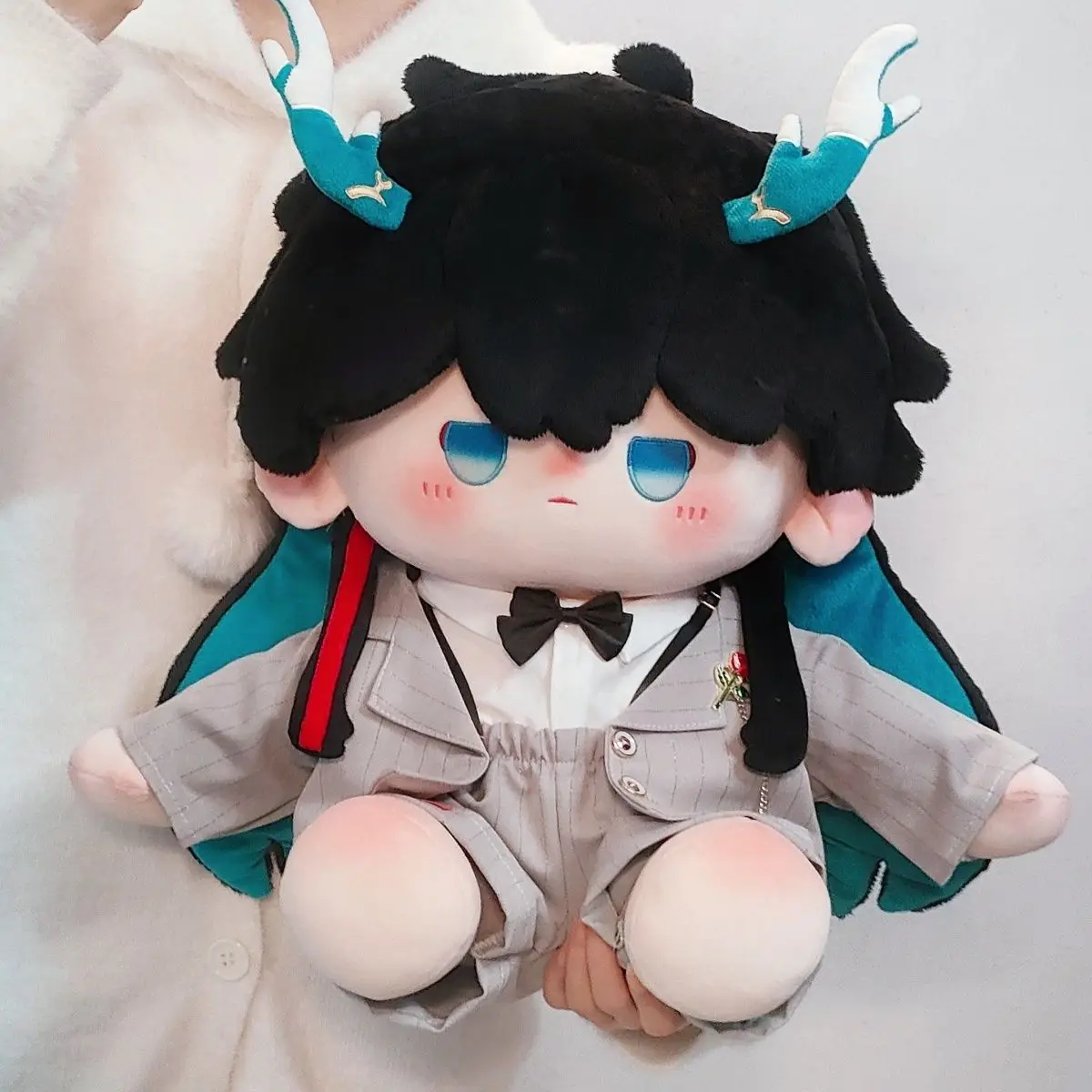 Anime Honkai: Star Rail lindo Dan Heng·Imbibitor Lunae postura sentada 40CM muñeco de peluche suave vestido de cuerpo almohada de juguete de peluche