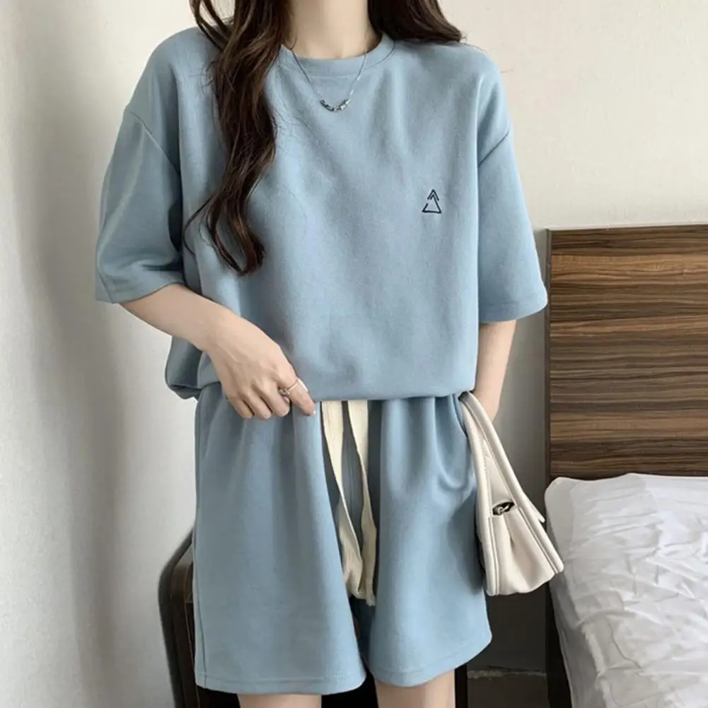 Stylish T-shirt Shorts Set Mid-rise Summer Tracksuit Pockets Pure Color Tops Wide Leg Shorts Sportswear Sweat Absorption