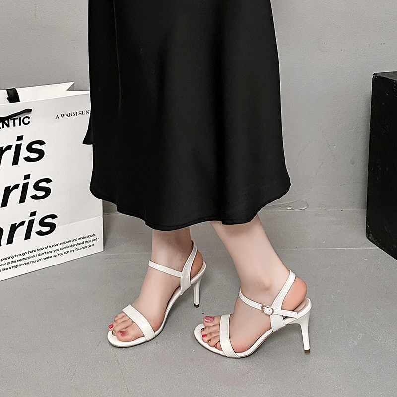Fashionable Best Selling New Comfortable Large Size Women's Shoes Summer Elegant and Sexy Buckle Party High-heeled Sandals