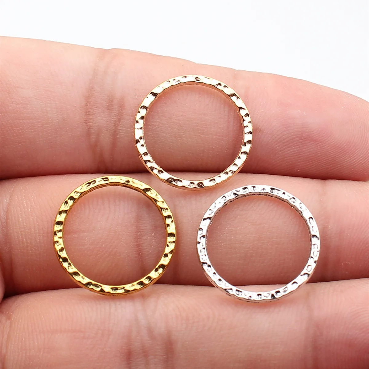 WYSIWYG 20pcs 19x19mm Antique Silver Color Antique Gold Color KC Gold Color Hammered Circle Charms For Jewelry Making