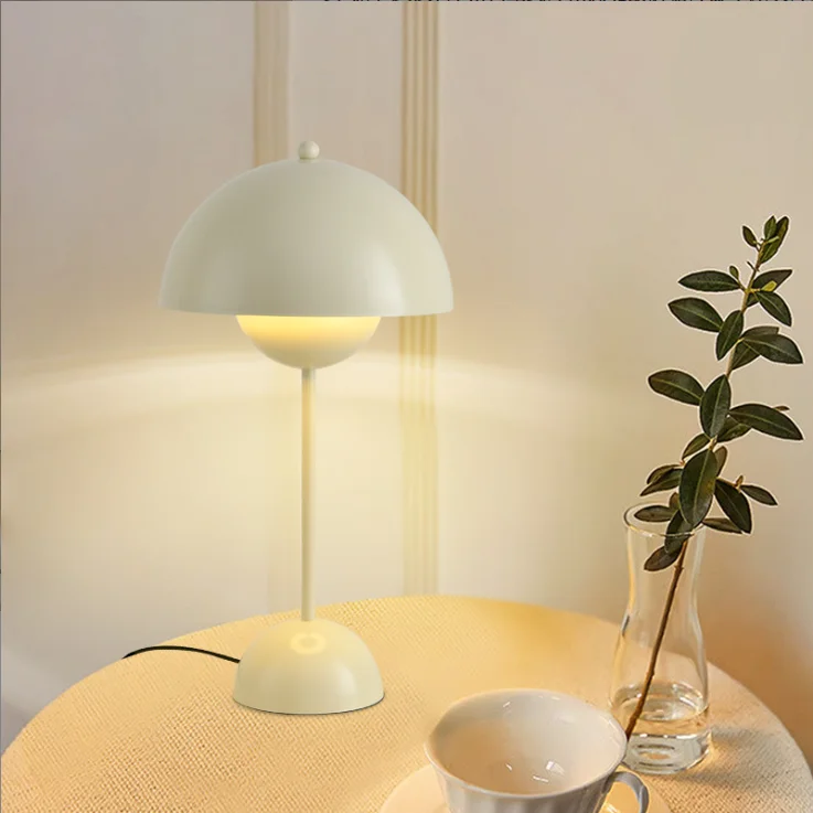 

Bud table lamp bedroom bedside lamp wedding dowry decorative atmosphere lamp Nordic ins girl desk mushroom lamp