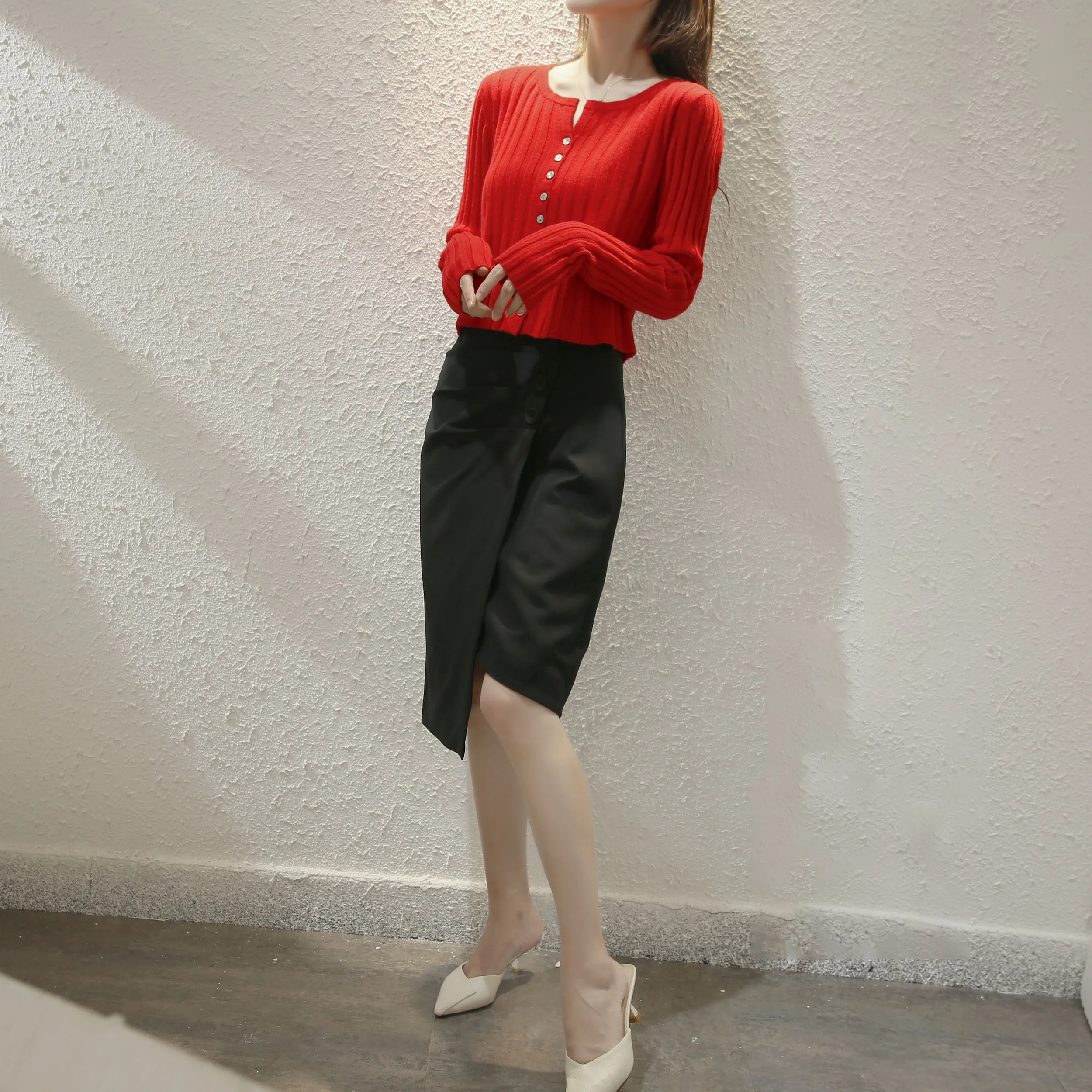 Autunno Inverno Moda 100% lana merino Comodo cardigan con bottoni Cashmere Morbido manica lunga Top tinta unita di base