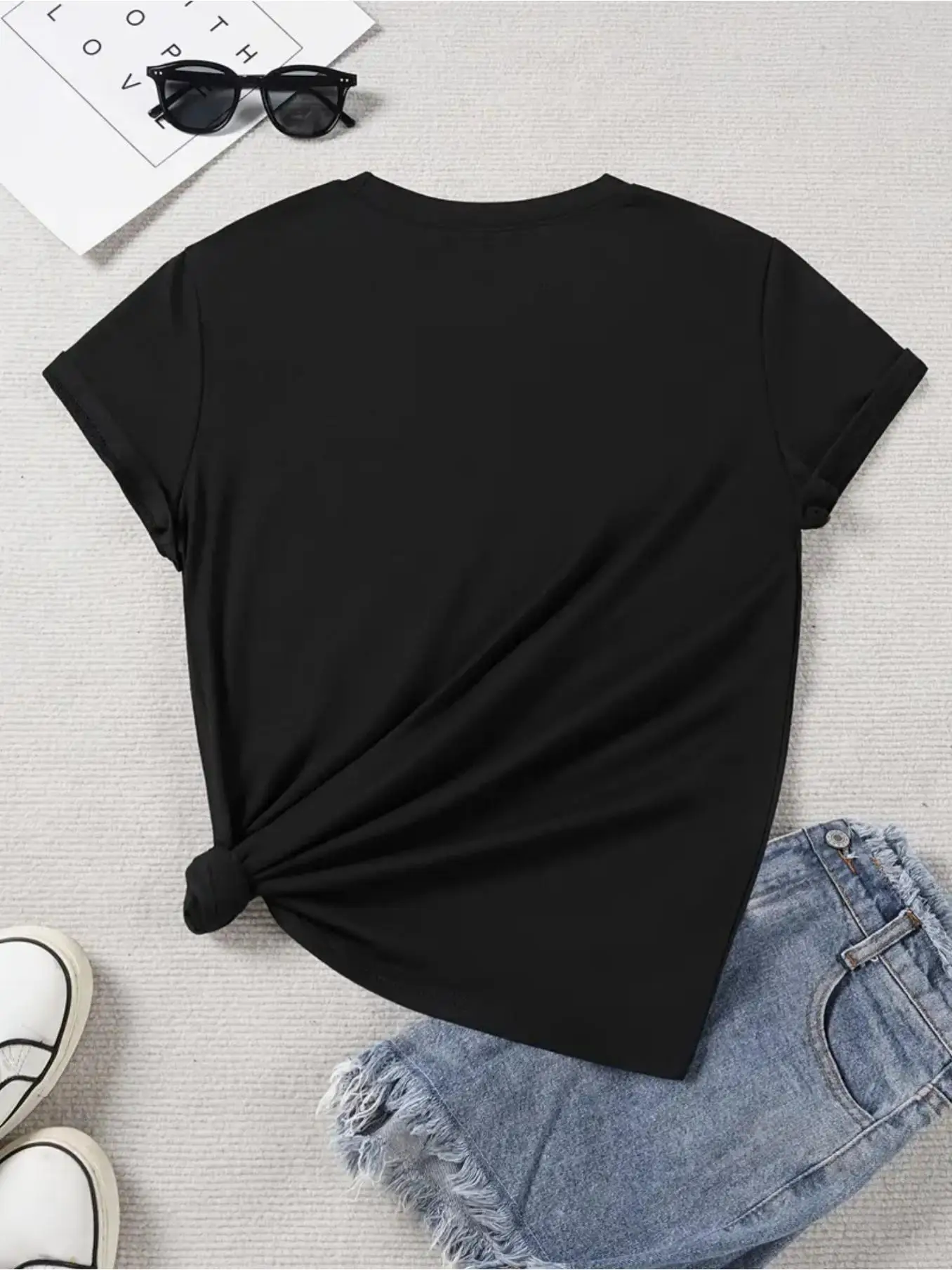 Unisex  Black Short-sleeved Casual T-shirt-round Collar Abstract Art and Love Pattern Print Four Seasons Universal Machine-washable Fashionable Print Top Impervious Fabric All-matching Design Comfortable Breathable Trend Print Shirt Fashion Lovers Essenti