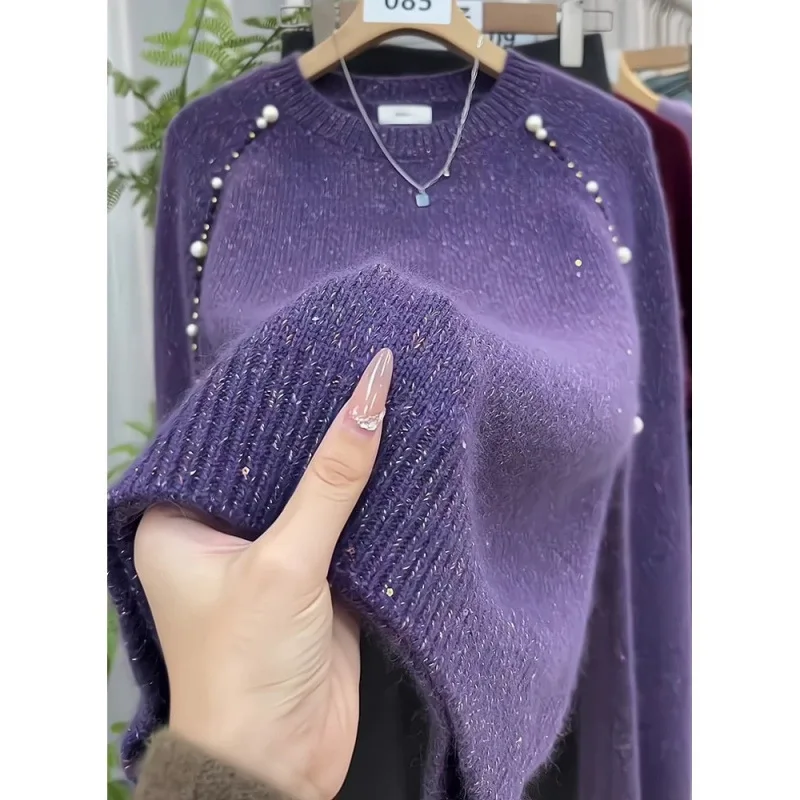 

European 2025 Winter New Women's Fashion Retro Nail Bead Knitted Shirt with High Quality Wearing and Beautiful Top