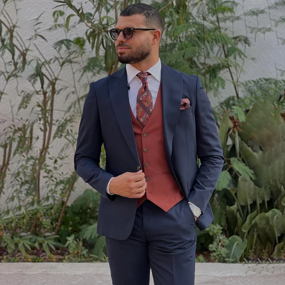 

Customized Men's Suits Slim Fit 3 Piece Jacket Pants Vest Formal Business Male Clothing Single Breasted Peak Lapel Outfits