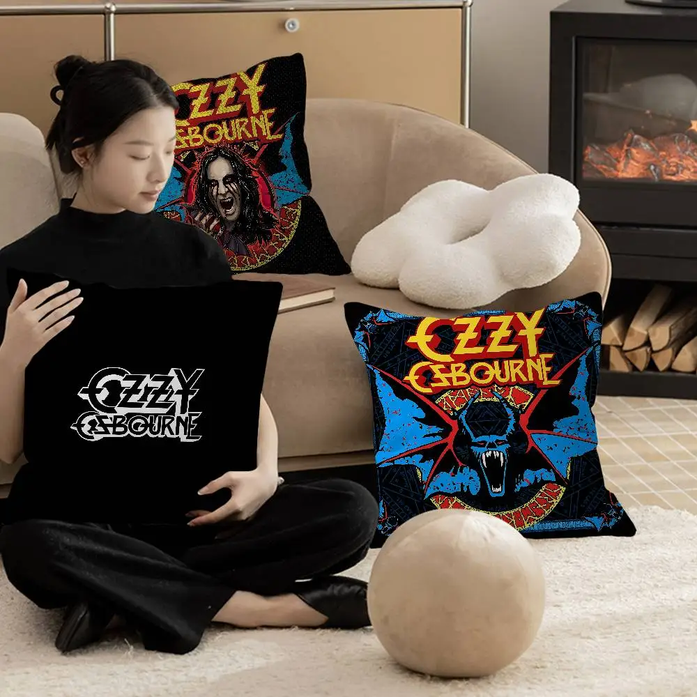 غطاء وسادة شخصي بشعار Ozzy Osbourne لغرفة نوم الأطفال وديكور الحفلات البرية كيس وسادة هدية عيد ميلاد للأطفال