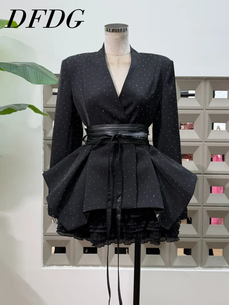 DFDG 2025 Abrigo de diseñador con cuello en V para mujer, chaqueta ajustada con cintura asimétrica y lazo, prendas de vestir exteriores de Boutique de lujo, abrigo de otoño y primavera