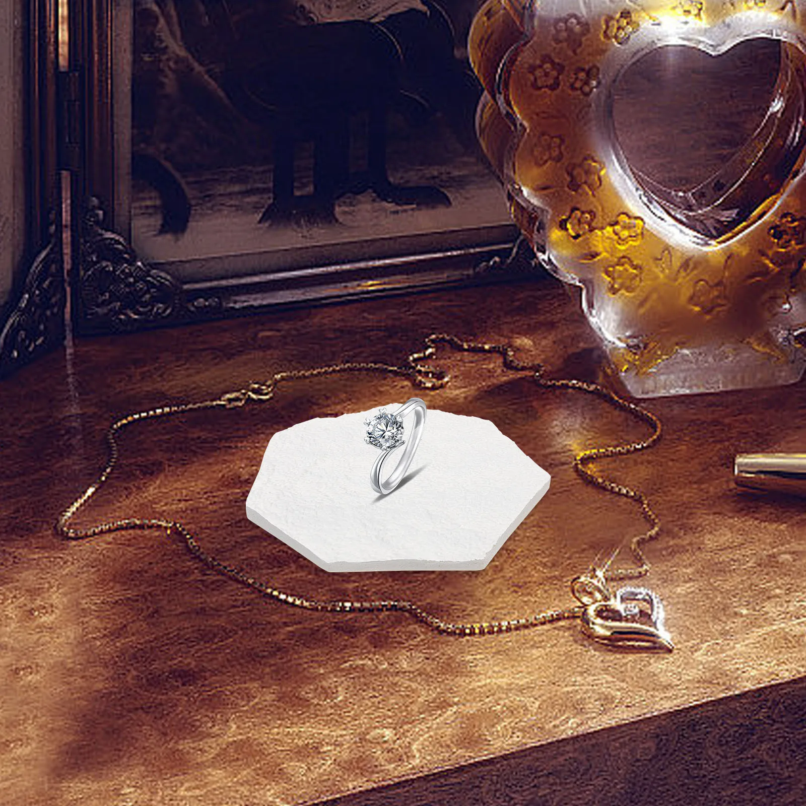 

2Pcs Resin Jewelry Tray Polygonal Design Decorative Holder Rings Earrings Necklace Storage Dish Decorative Jewelry Holder