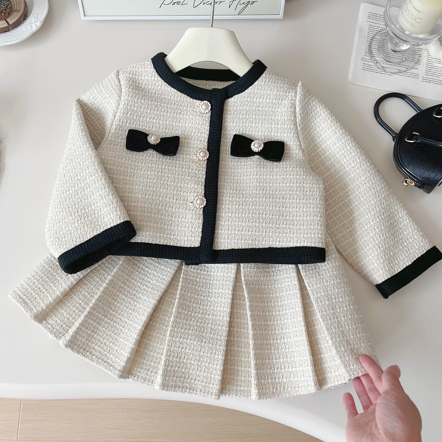 2024 Autumn New Korean Girls Small Fragrant Style Cardigan Skirt Set Baby Temperament Coat Short Skirt Two Piece Set