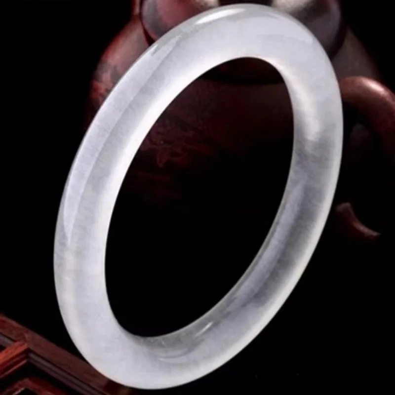 

Natural White Agate Bracelet Elegant Princess Send Mother Girlfrien Hand-Carved Bangles Party Jewelry Fashion Accessories