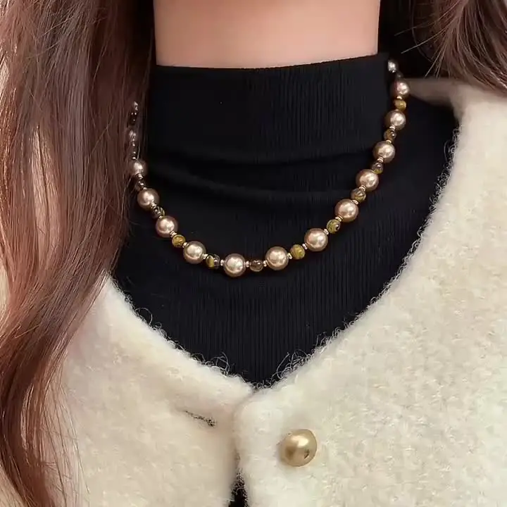 Maillard Collana di perle di perle di champagne naturali occhio di tigre per 2024 Gioielli di moda Accessori per il collo a catena di maglione sexy da donna