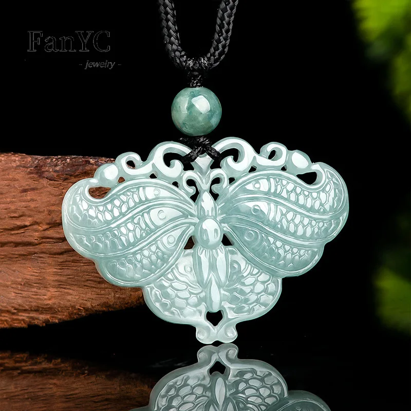

Подвеска-бабочка из натурального жадеита с голубой водой, двусторонняя резьба, модное клейкое разнообразие ожерелье из жадеита, женский подарок