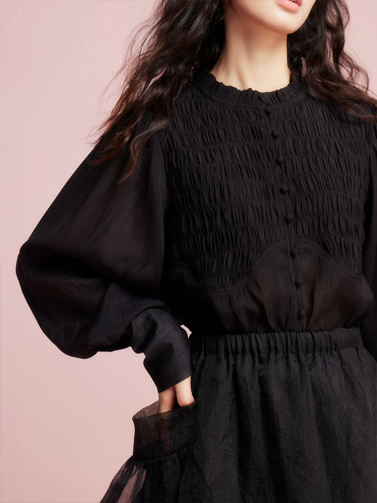 ARTKA 2023 Spring New Women Blouse French Elegant Ruffled O-Neck Loose Shirts Lantern Sleeve Black Shirt Female SA92032C