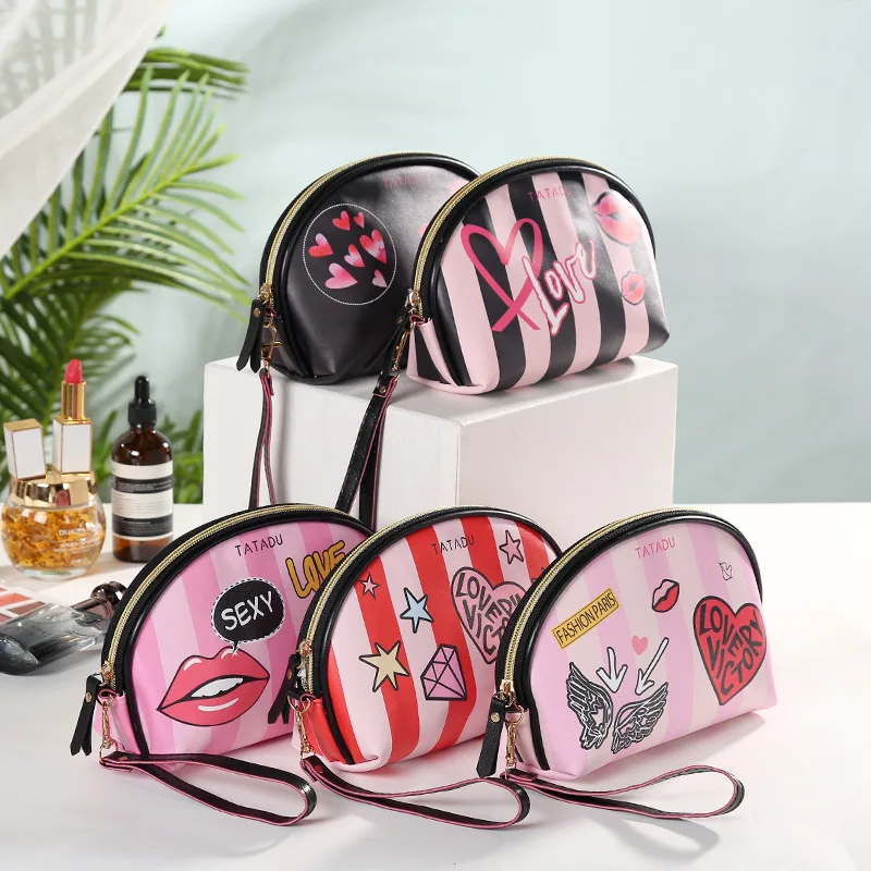 New Women's Striped Cosmetic Bag Fashion Makeup Bag Version Creative Clutch Bag for Traveling