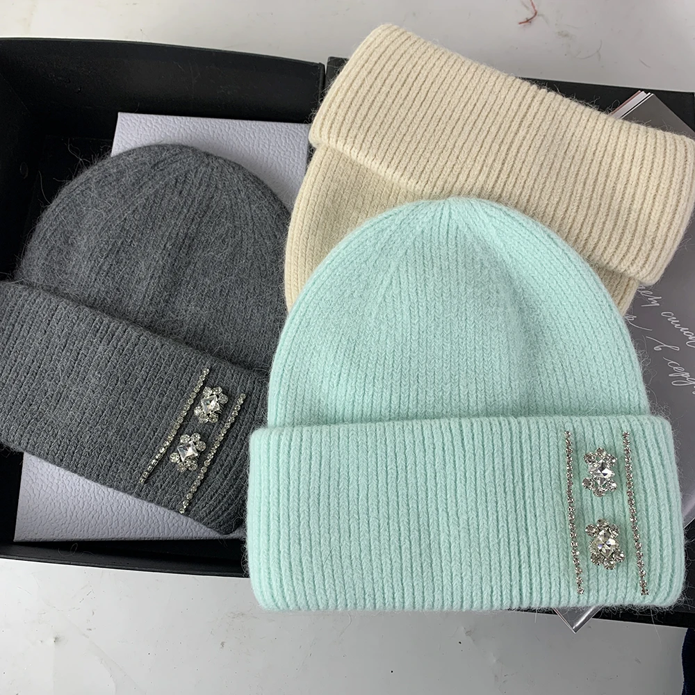 Luxury Rhinestones Women's Knitted Hat Winter Warm Beanie Angora Rabbit Fur Skullies Beanies Outdoor Walking Cold Hat Skiing Cap