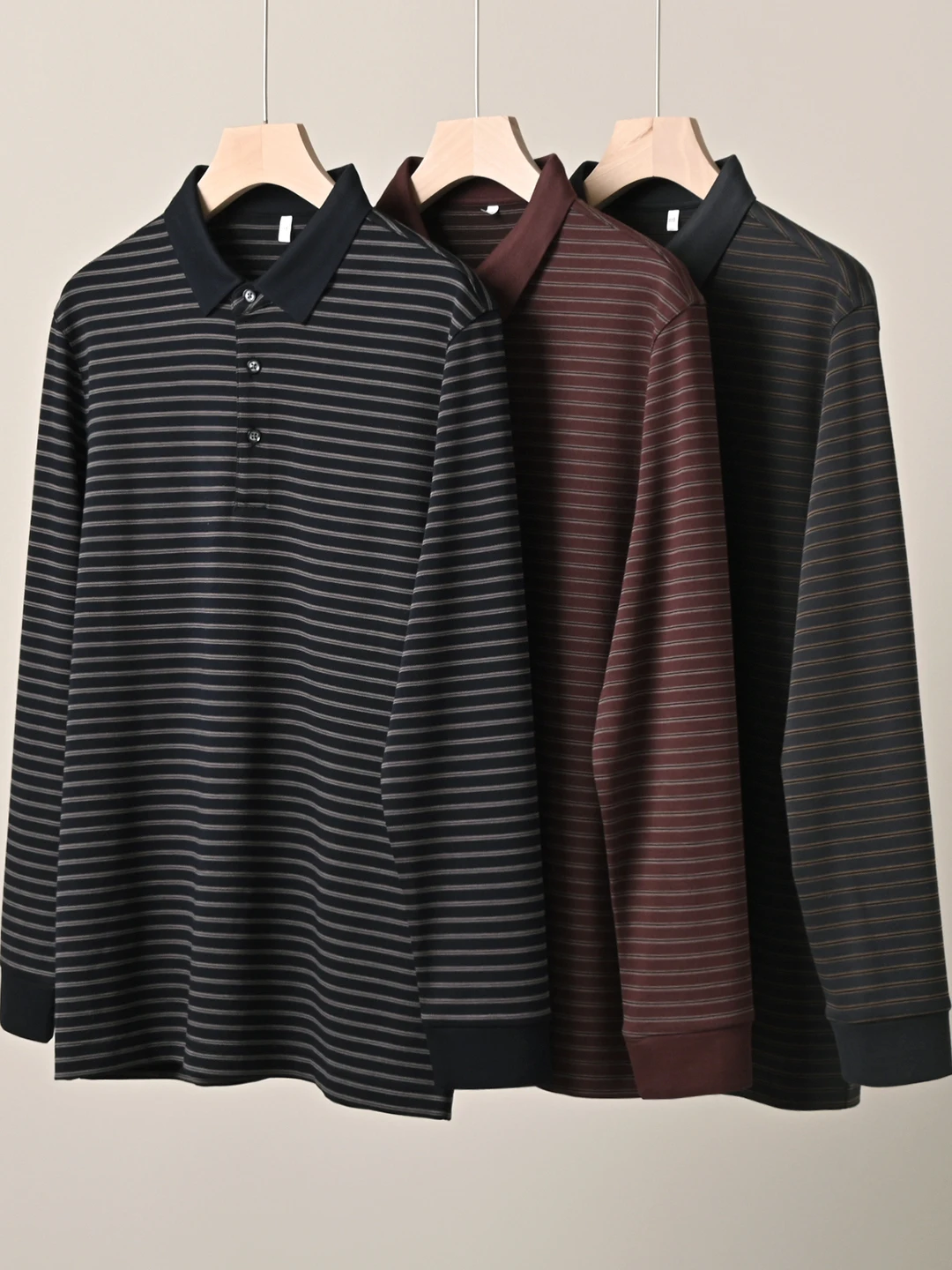 

Men's Casual Long Sve Ne T-irt Stripe Pattern Busin Leisure Versatile Base irt Autumn Collection Comfortable...