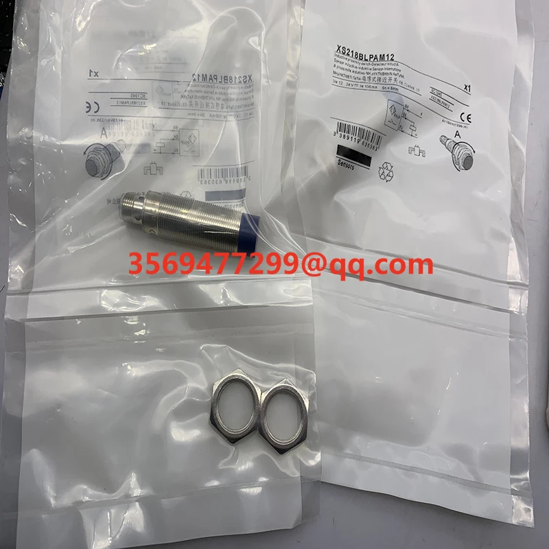 

Proximity switch XS218SAPAM12 XS218SANAM12 Brand-new sensor