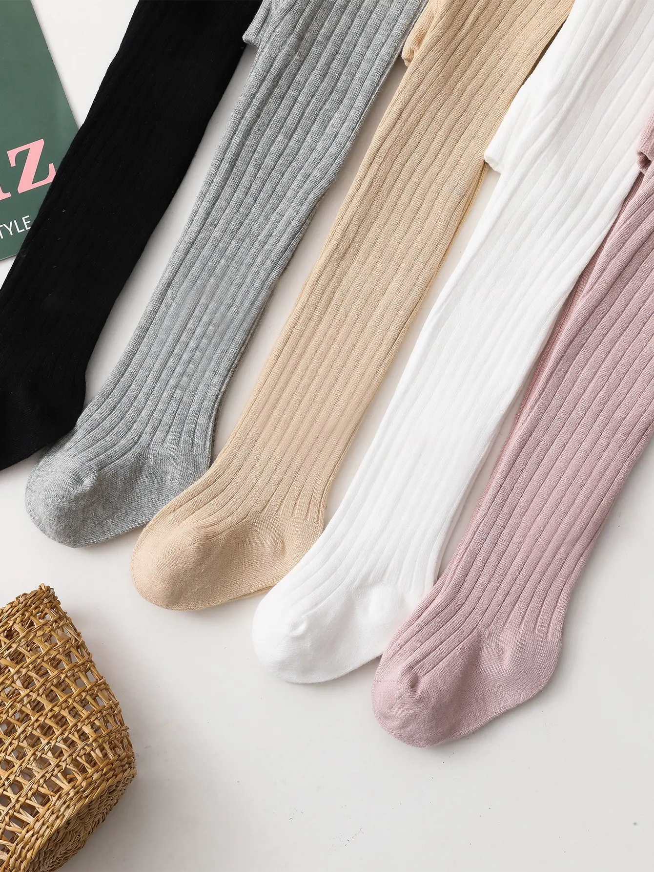 5 أزواج من الجوارب الصلبة للفتيات الصغيرات #4