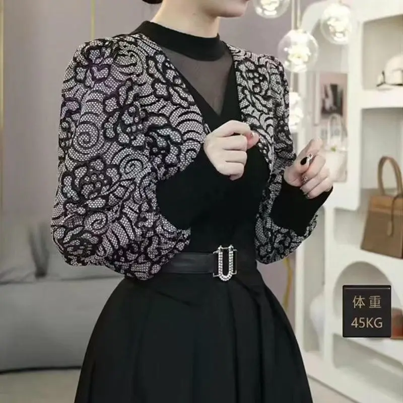 Fake Two Pieces Patchwork Blouse Spring Autumn Basic Fashion Chain Female Clothing Commute Floral Basic Half High Collar Shirt