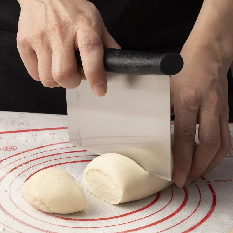 

Stainless Steel Flour Cut Round Bing Strip Scale Cutting Knife Baking Tools Nougat Dough Cutting Knife Scraper