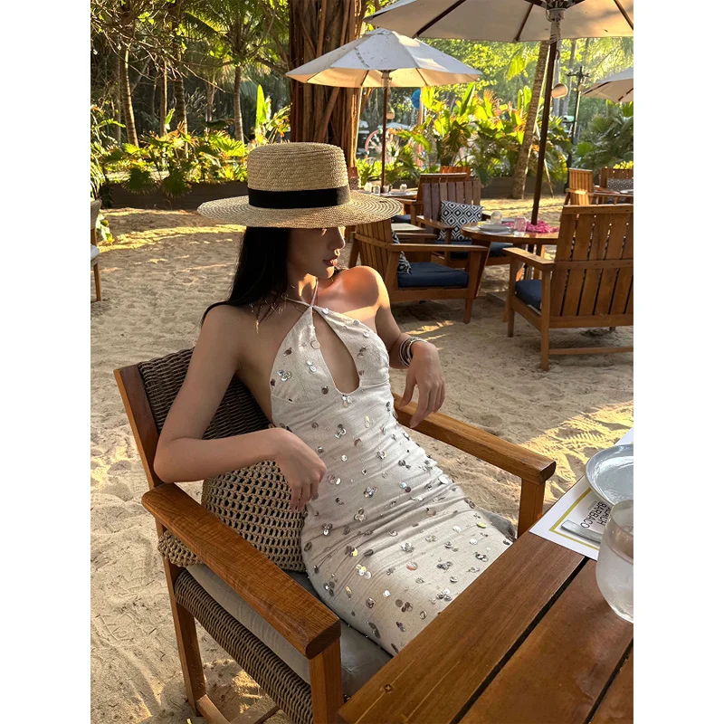 

Design Sense Heavy Sequin Halter Dress for Women Summer Beach Vacation Style Waist-Cinching Slimming Elegant Long Dress