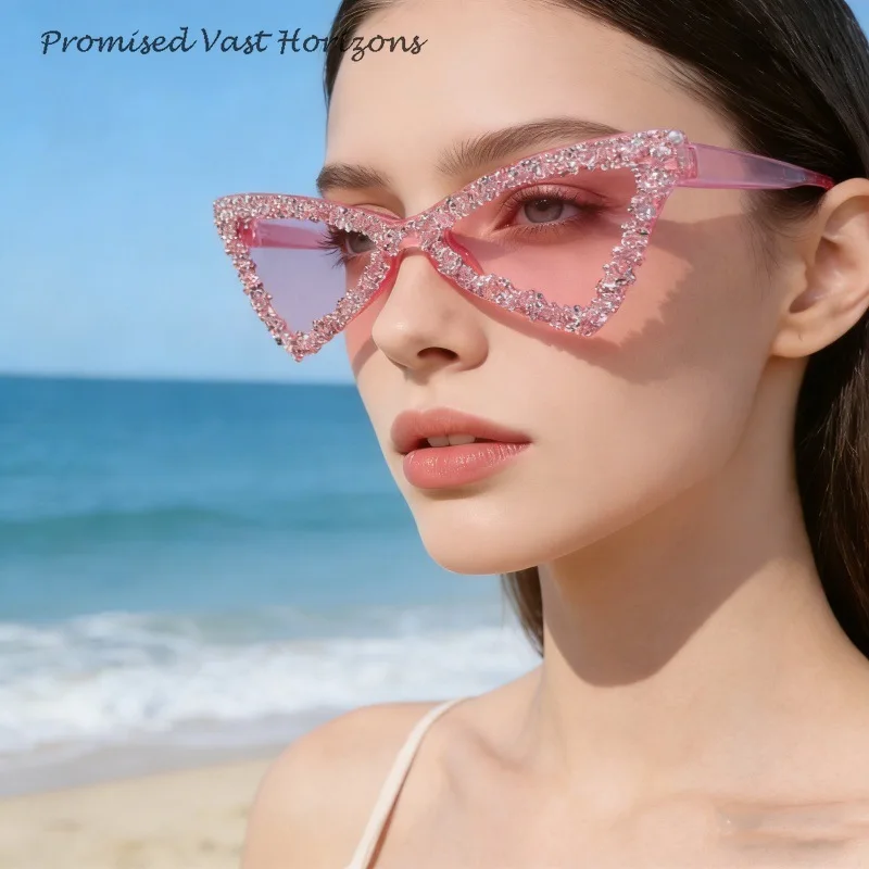 3 Pcs Lot Mix Colors Personalized Triangular Encrusted Catwalk Photo Props Women's Flash Diamond Decoration Women's Sunglasses