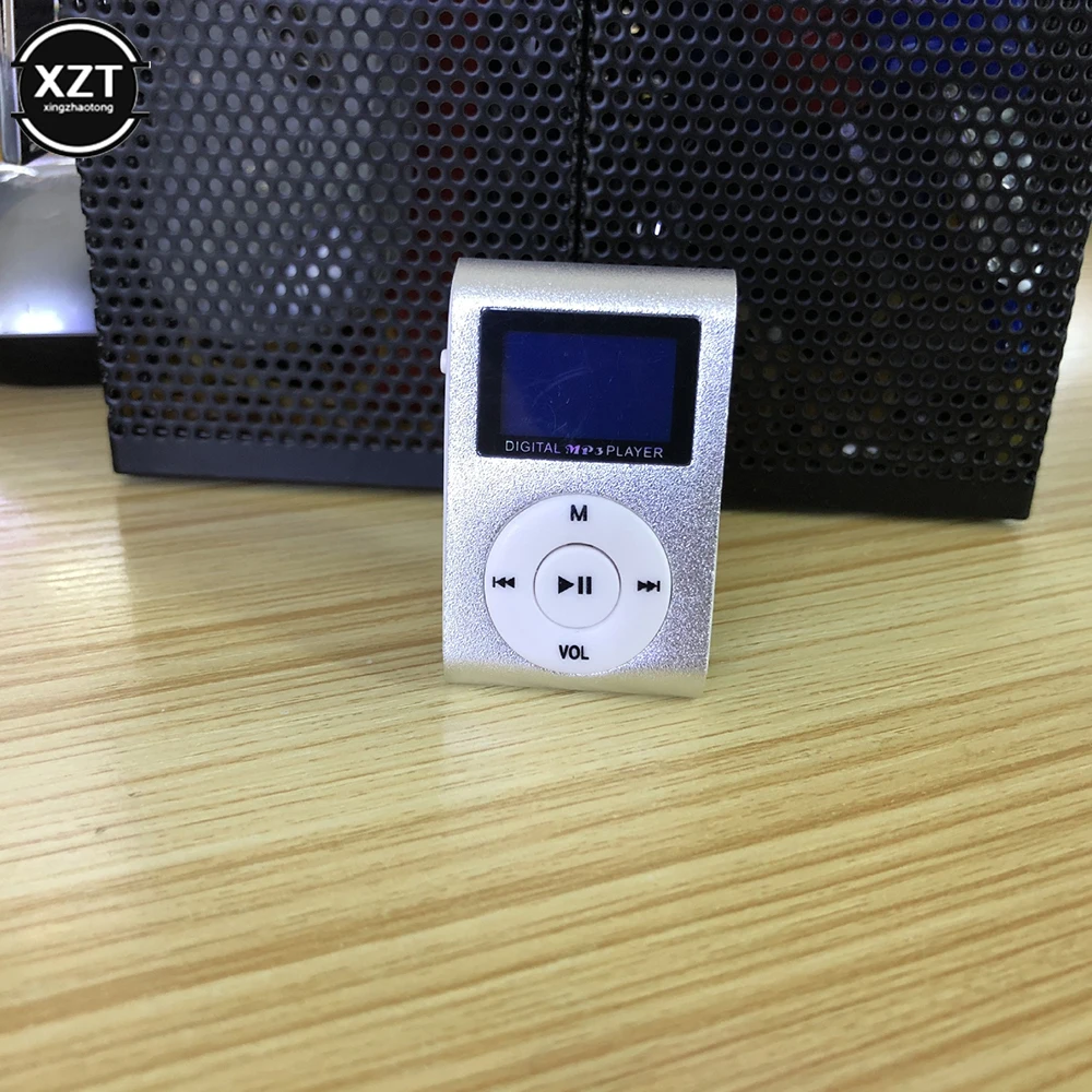 Portable Mini USB Metal Clip MP3 Player with LCD Screen Support 32GB Micro SD TF Card Slot 3.5mm Stereo Jack MP3 Music Player