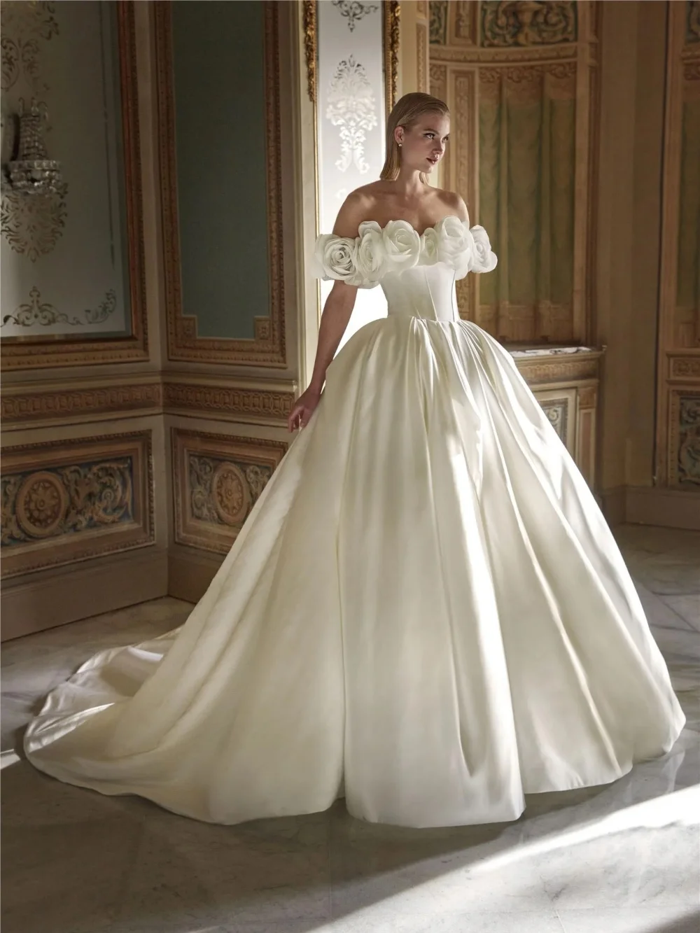 

Romantic 3D Floral Wedding Dress Stylish Appliqué Lace Bridal Gowns Graceful A-Line Floor-Length Wedding Gowns Vestidos De Novia