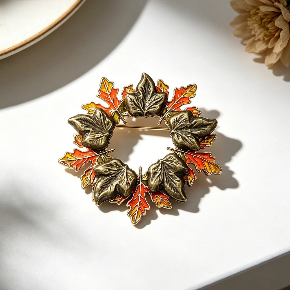 Autumn Maple Leaf Wreath Brooch Vintage Metal Enamel Fall Leaf Lapel Pin Harvest Season Women Clothing Jewelry