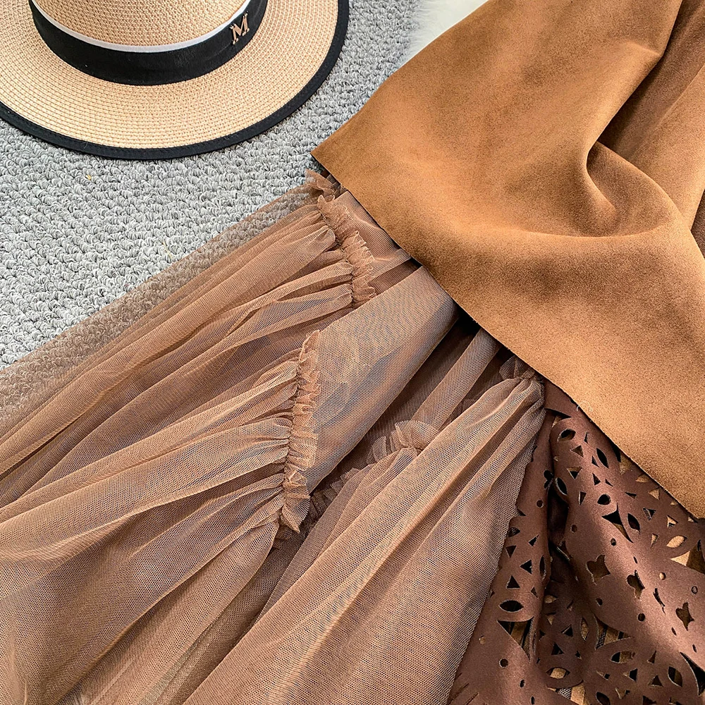 TWOTWINSTYLE Casual Vintage Slimming Skirts For Women High Waist Autumn Design Sense Hollow Out Skirt Female Fashion KSK555567