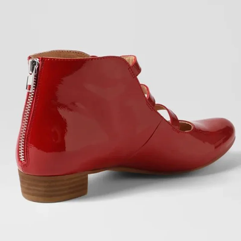 Sepatu Bot Wanita Hak Rendah Bertumpuk Ritsleting Pengencang Belakang Tali Gesper Paten Sapi Lembut