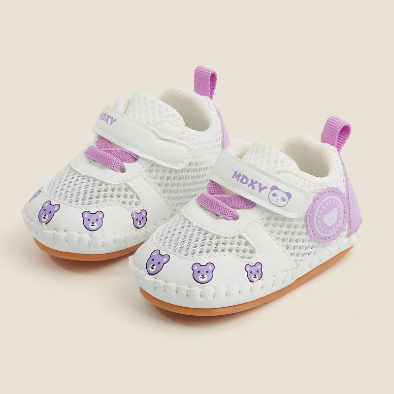 كروسسوفكي حذاء طفل 2025 ربيع جديد لطيف الفتيات الصنادل لينة وحيد أحذية مشي جوفاء بلوي حذاء أطفال غير رسمي أحذية رياضية للأطفال