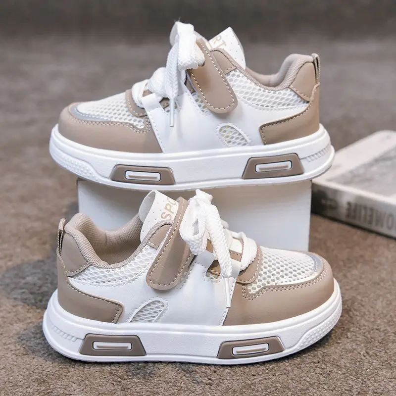 

2026 Spring Summer New Student Breathable Mesh Perforated Board Shoes Boys Girls Comfortable Sneakers