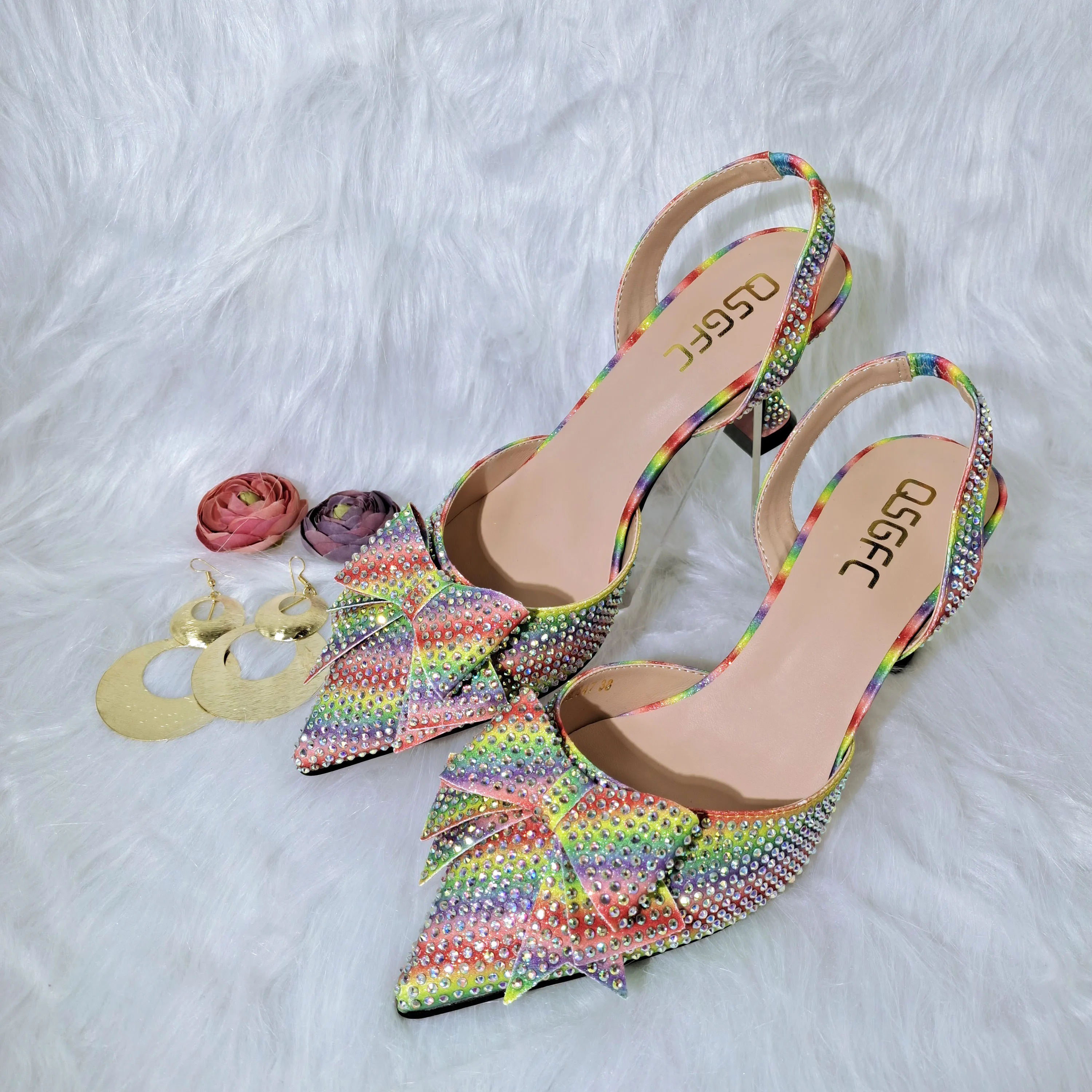 QSGFC 2024 design Rainbow Color Pointed Stiletto Simple Design Ladies Shoes And Bag Party Shoes Bag Friend Party Shoes