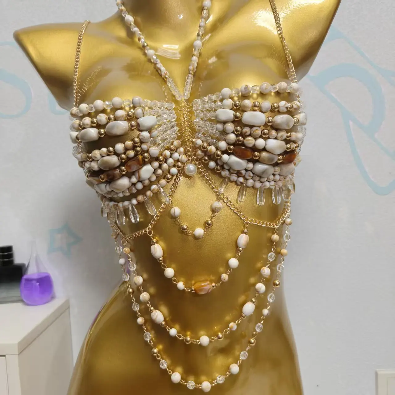 

Handmade Acrylic Bead Top With Amber Pearl Shell Chest Chain For Women, Multi-Layer Body Chain, Beach Sexy Strapless Matching