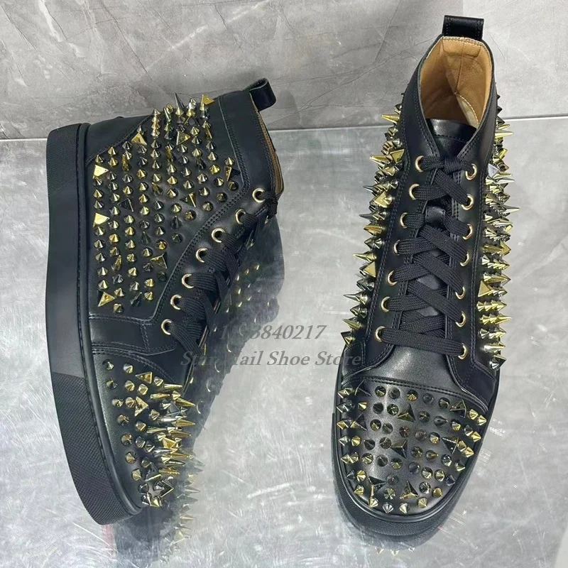 

Gold Rivets Round Toe Lace Up High-Top Men Casual Shoes Fashion Sliver Rivets Shoes Spring and Autumn Outdoors Flats