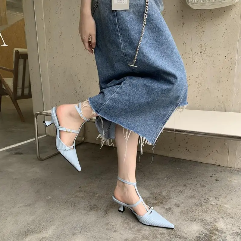 Low Sandals Woman Leather 2024 Summer Clear Heels Female Shoe Low-heeled Girls Beige Comfort Pointed Fashion Closed Spring High